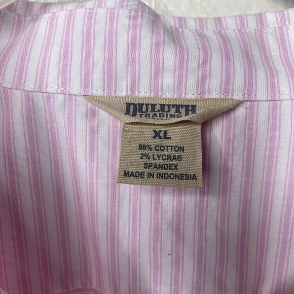Duluth Trading Co Wrinklefighter Button Up Shirt Top Womens XL Pink White - Picture 6 of 8